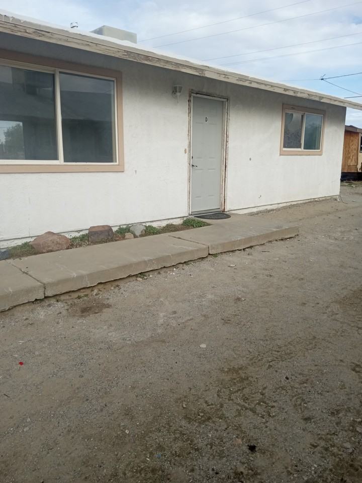 82459 2nd St #D - Photo 3 of 7