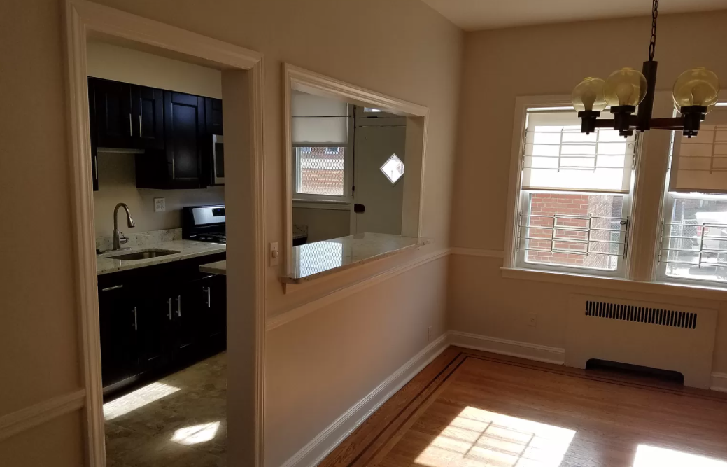 2415 Loyola Southway - Photo 2 of 11