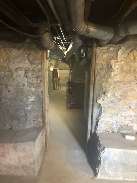 1223 6th St - Photo 6 of 37