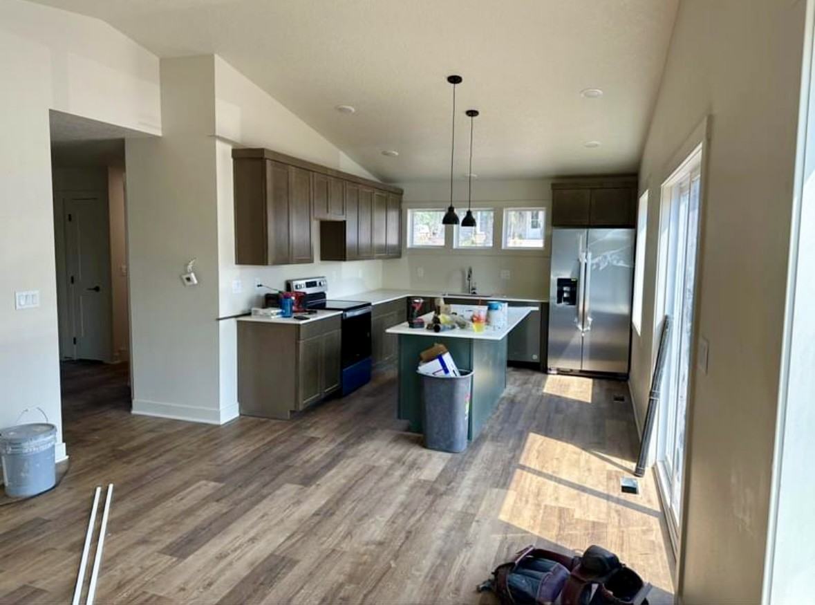 107 W Park Ave - Photo 4 of 11