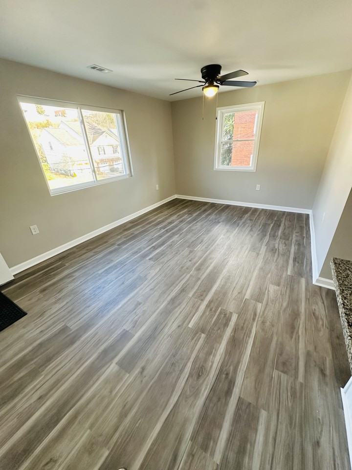 71 Glenwood Ave #2 - Photo 6 of 7