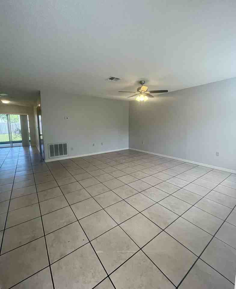 10337 Usher St #1 - Photo 3 of 21