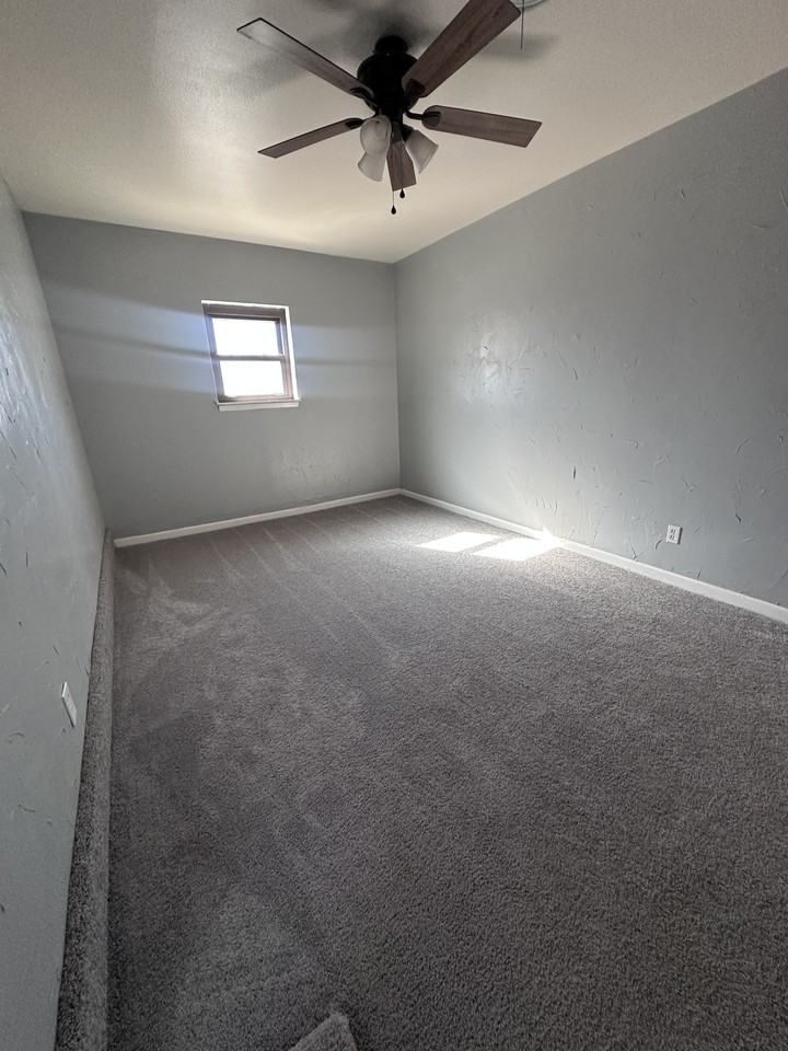 3009 Vinton St - Photo 2 of 2