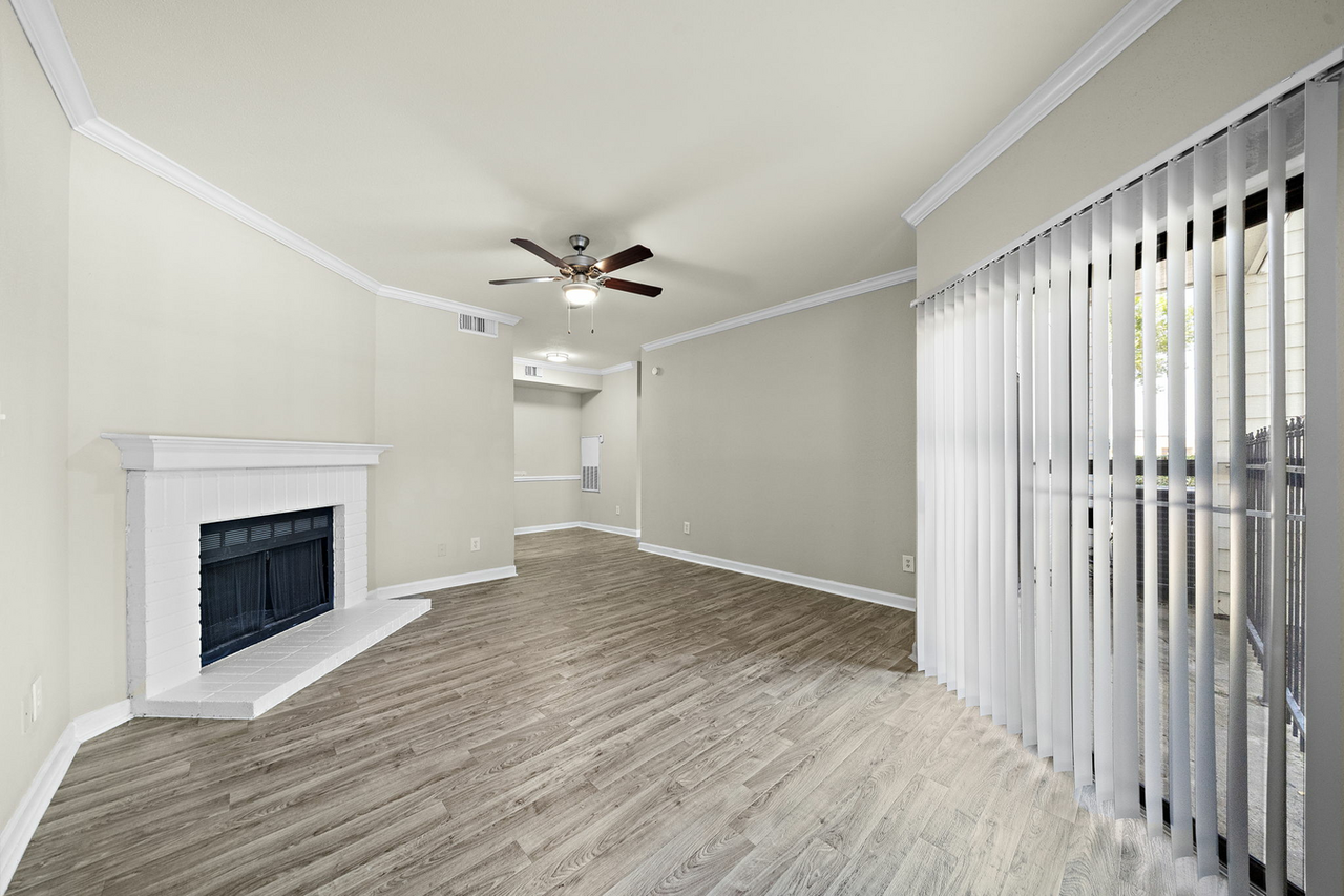 17200 N Gessner Rd #AAW3 - Photo 5 of 11