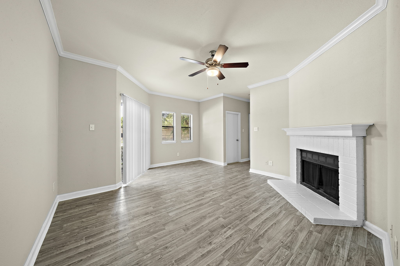 17200 N Gessner Rd #AAW3 - Photo 6 of 11