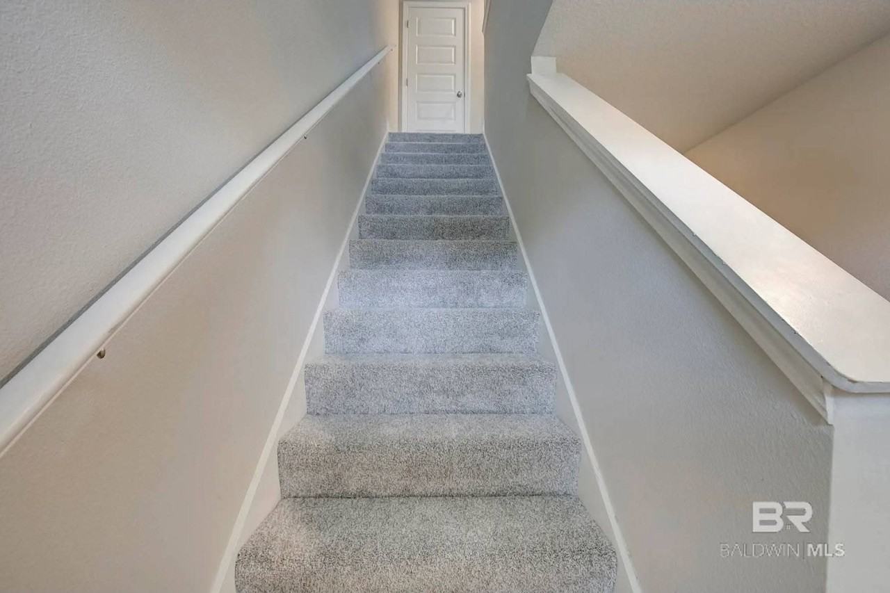 25806 Pollard Rd #60 - Photo 4 of 19