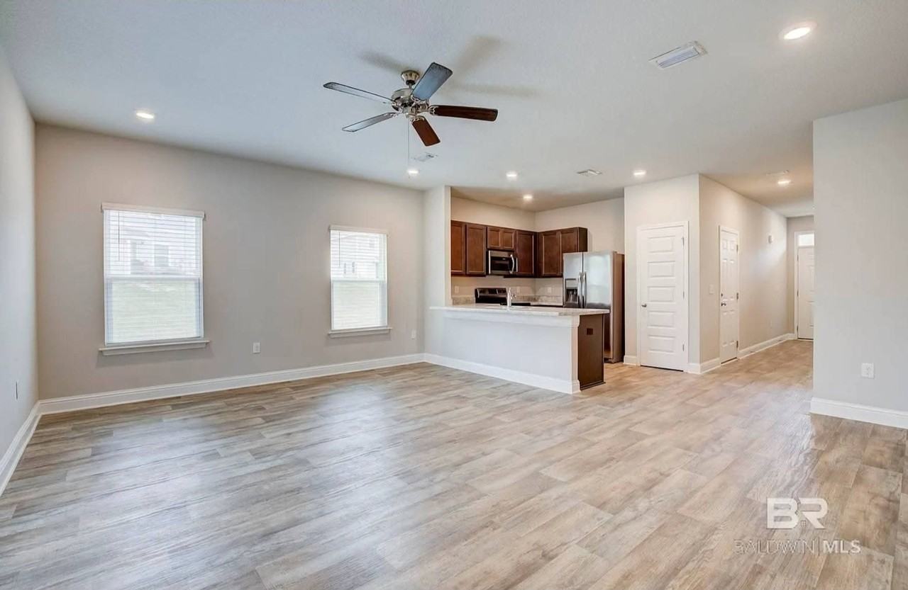 25806 Pollard Rd #60 - Photo 7 of 19