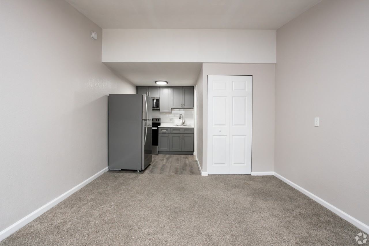 5500 Saint Marys Rd #404 - Photo 5 of 6