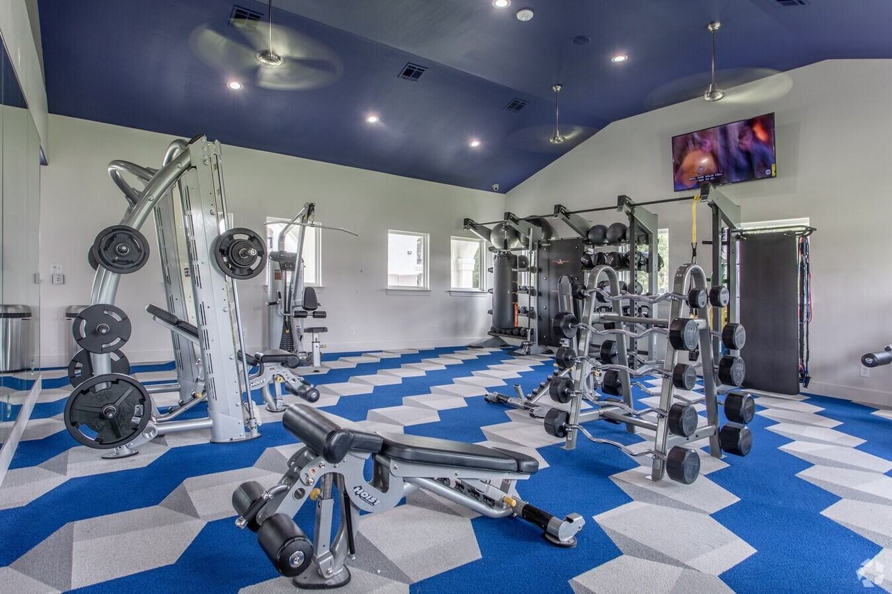 541 Fm 1488 Rd - Photo 4 of 11