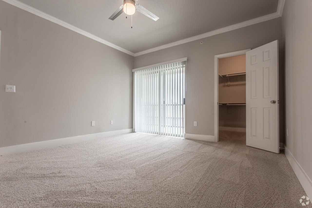 541 Fm 1488 Rd - Photo 6 of 11