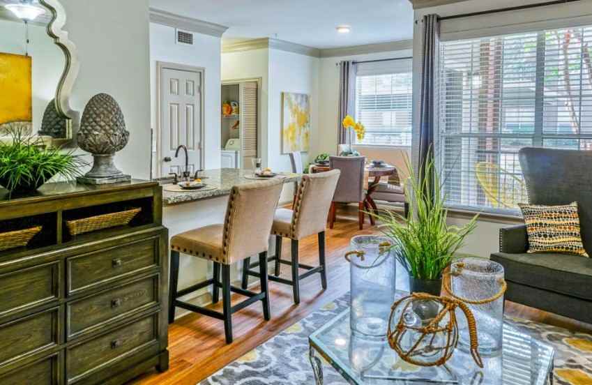 14797 Voss Rd - Photo 4 of 12