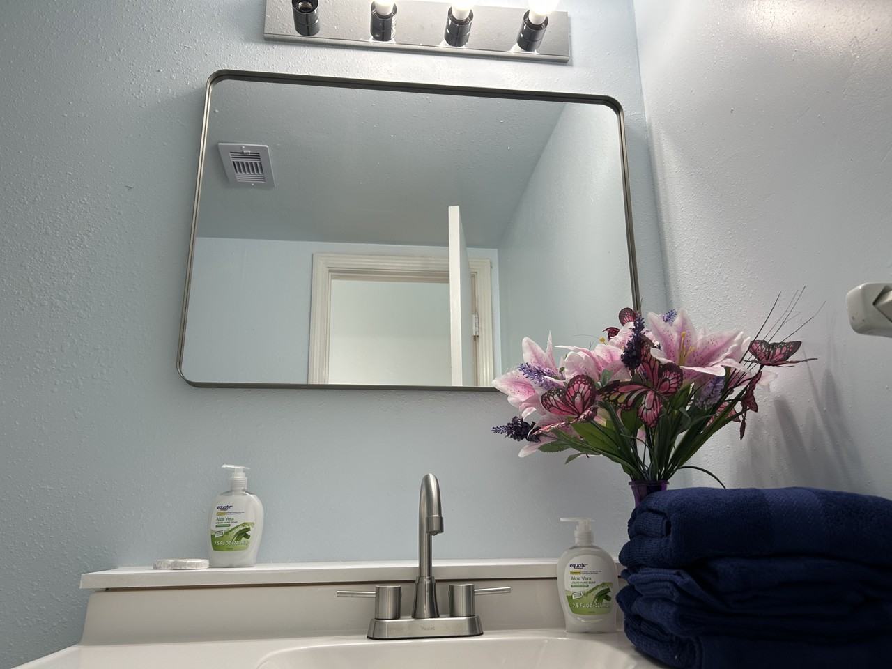 1625 Rebecca St #A - Photo 6 of 50