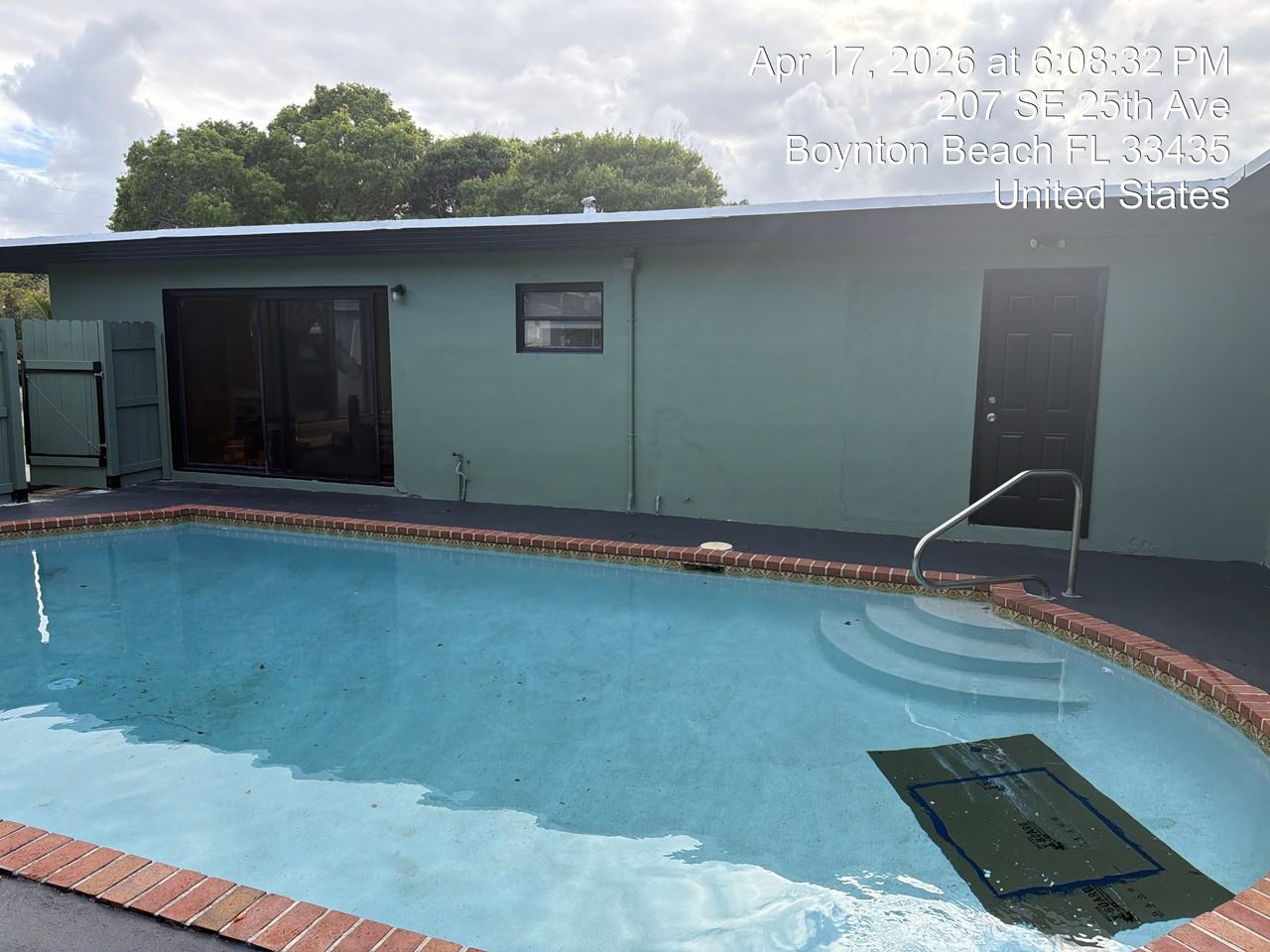 207 Se 25th Ave - Photo 7 of 22