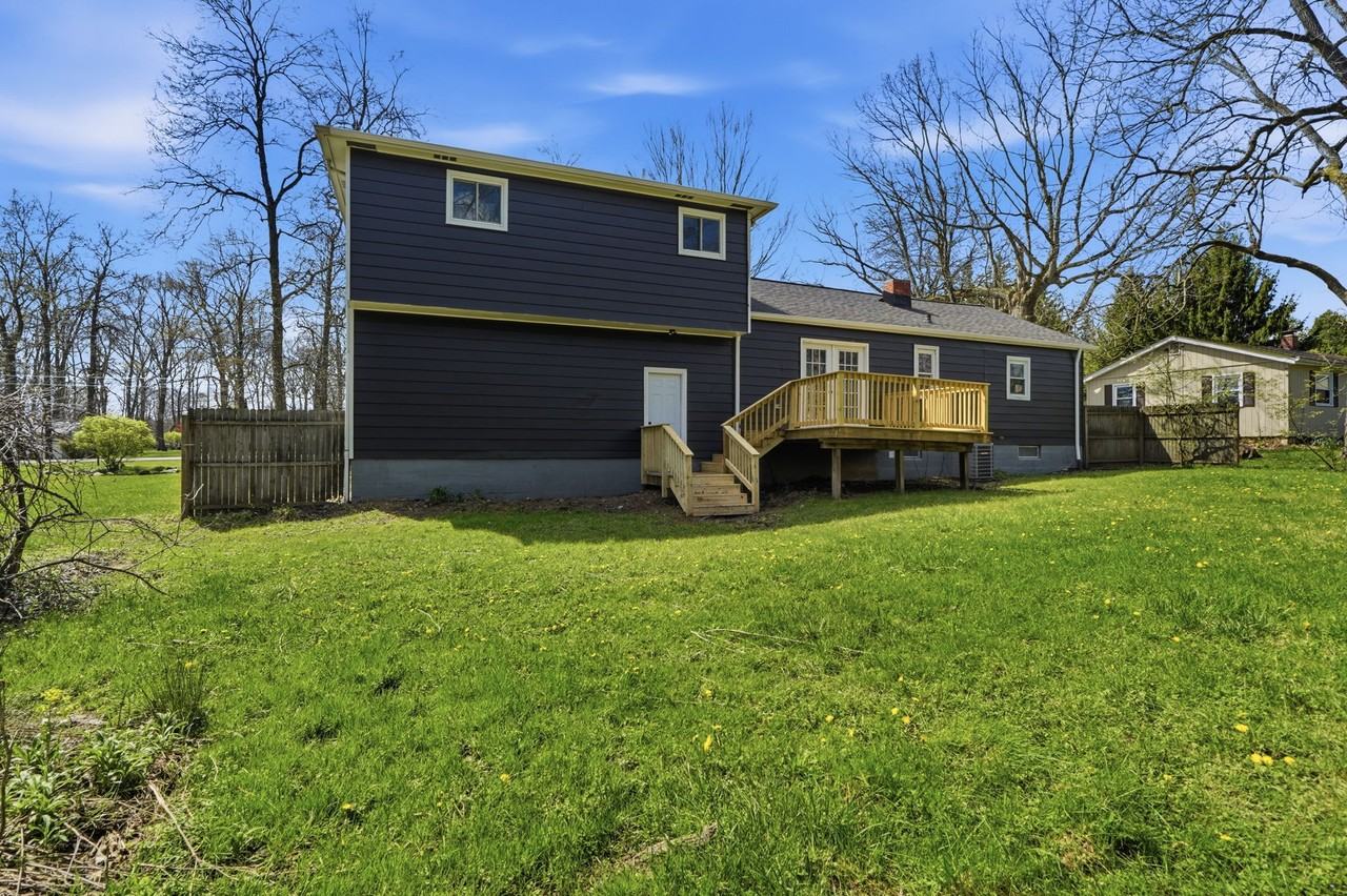 3735 Richlawn Rd - Photo 5 of 33