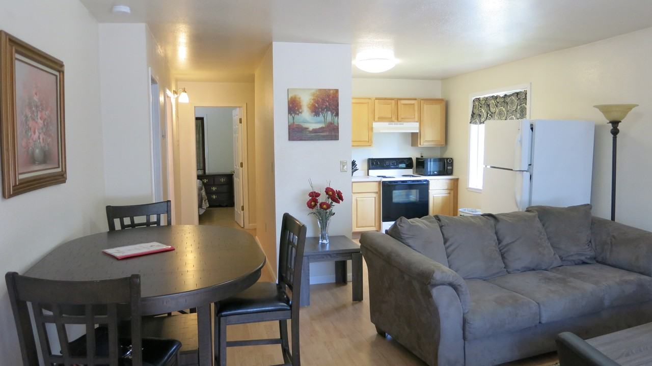 2056 Jackson St #12 - Photo 4 of 20