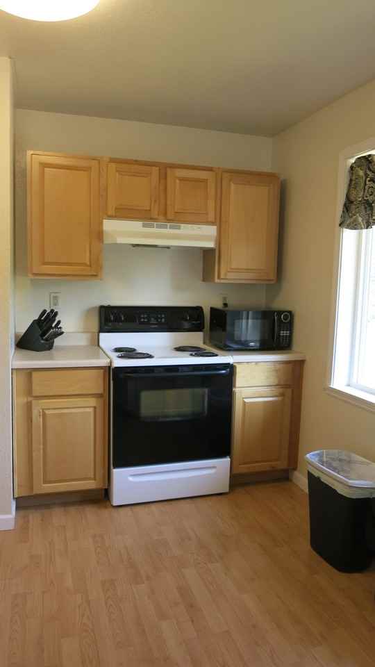 2056 Jackson St #12 - Photo 5 of 20