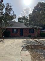 featured image of 1034 Jessamine Trl