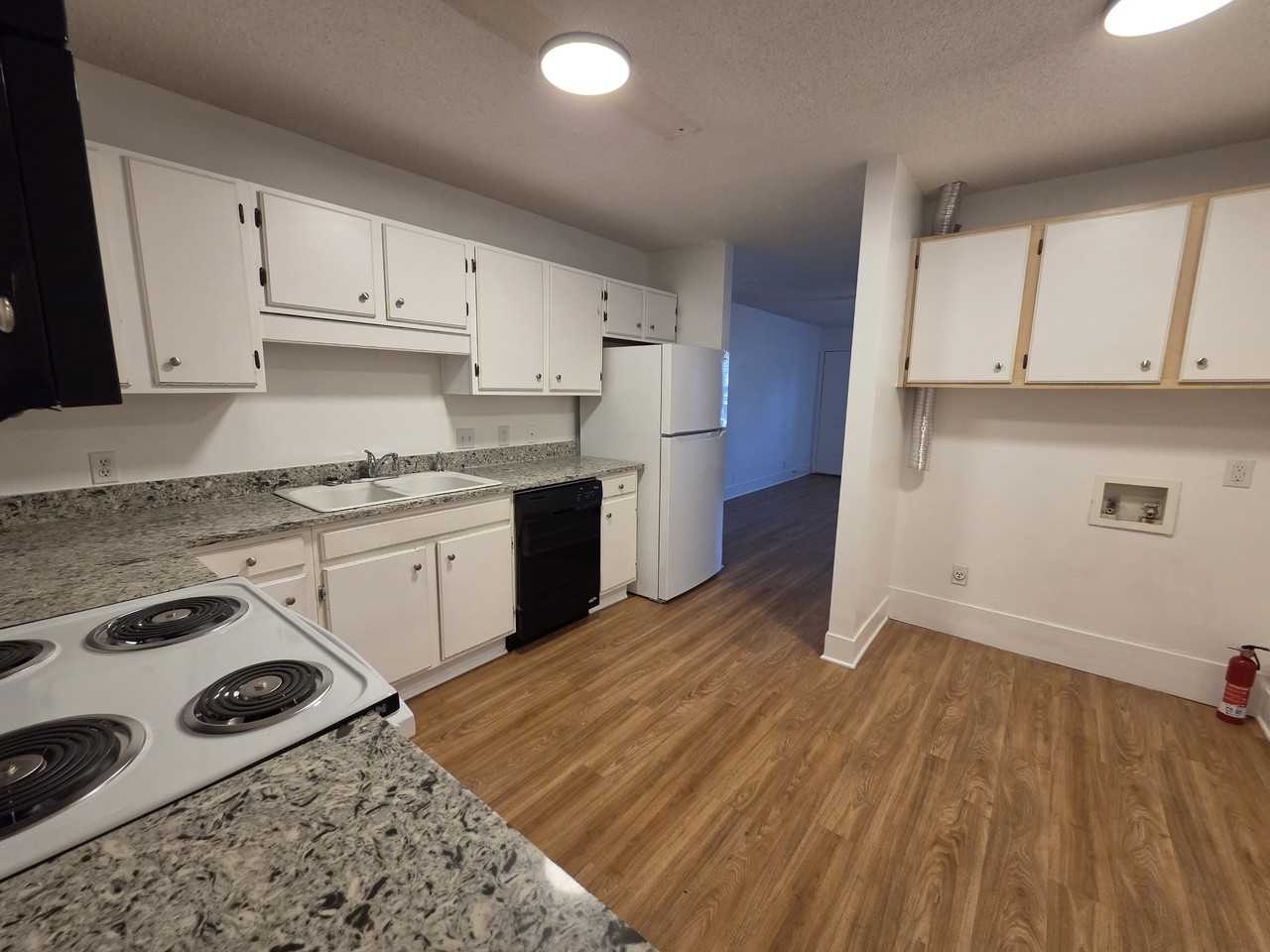 1034 Jessamine Trl - Photo 7 of 12