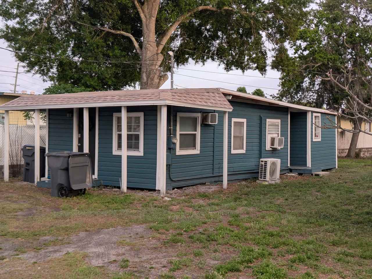 2919 Winter Lake Rd - Photo 2 of 2