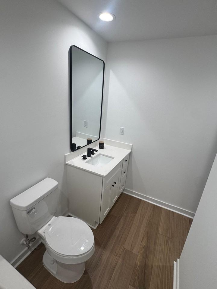 508 Crump St - Photo 2 of 14