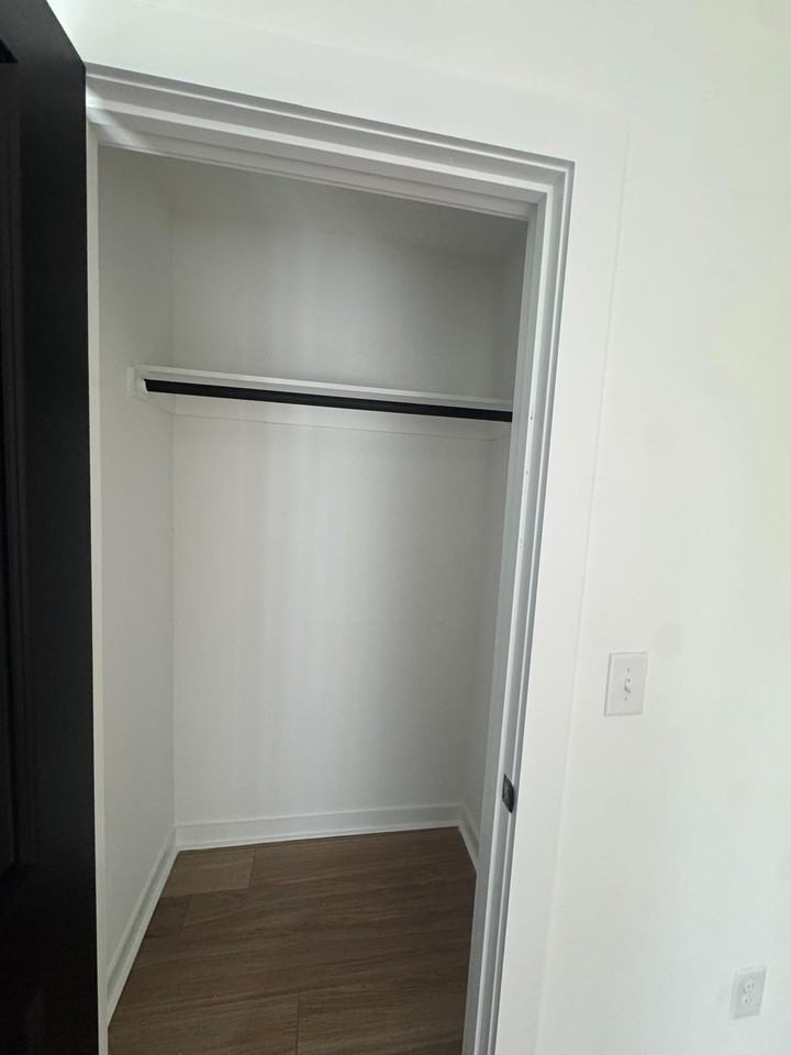 508 Crump St - Photo 7 of 14