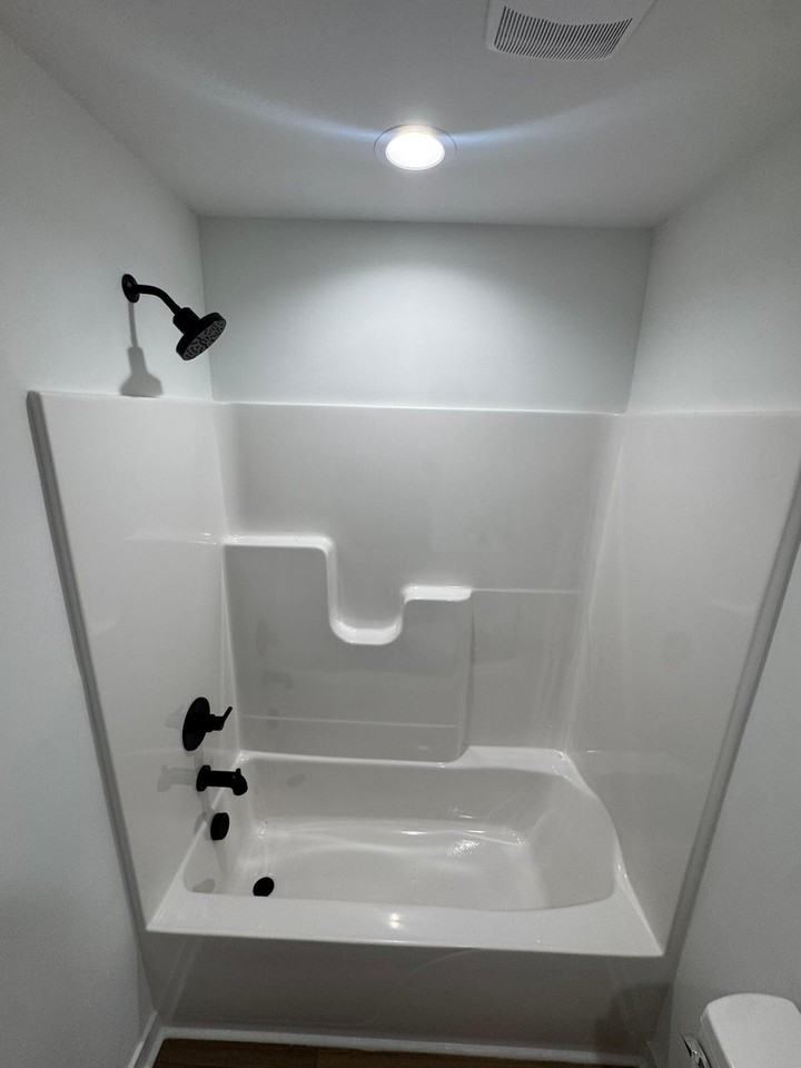 510 Crump St - Photo 2 of 14