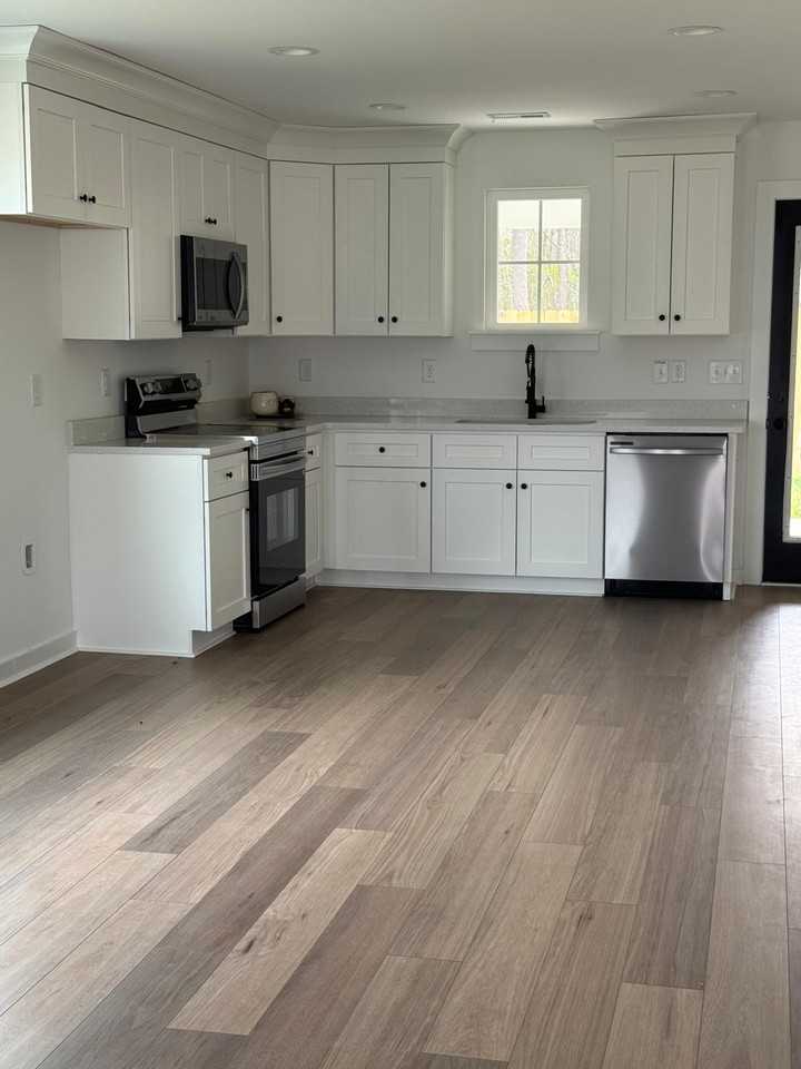 518 Crump St - Photo 5 of 13