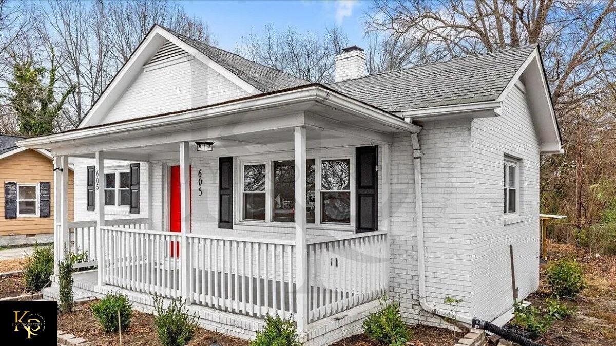 605 Apple St - Photo 3 of 31