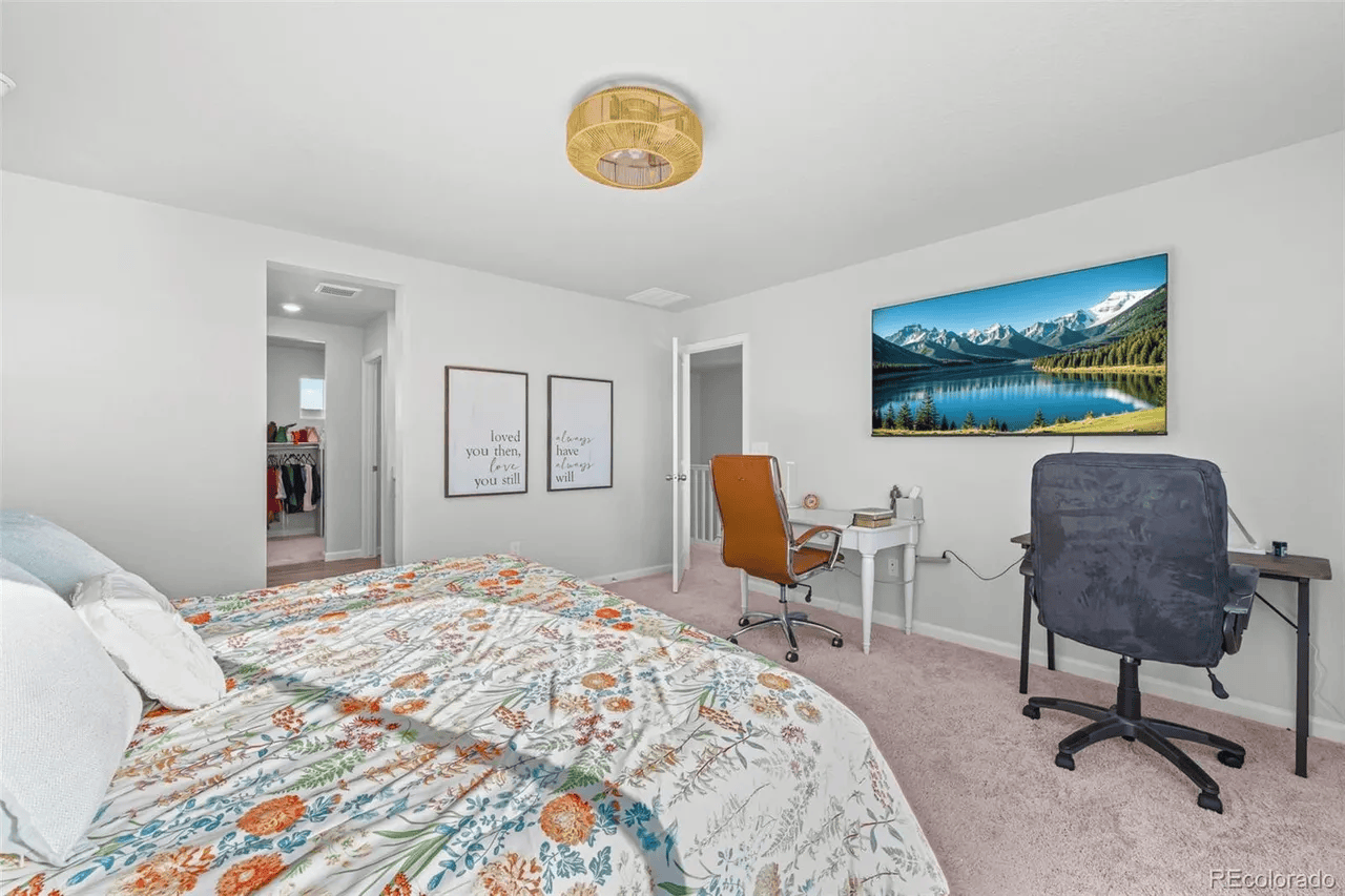 837 Hummocky Way - Photo 7 of 32