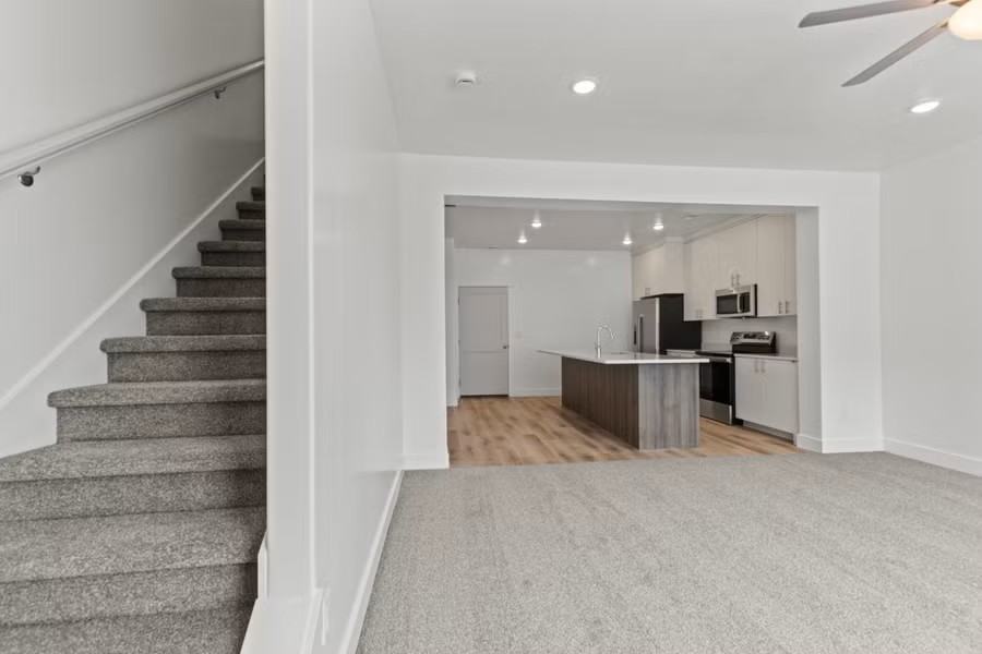 3331 S 1010 W - Photo 4 of 16