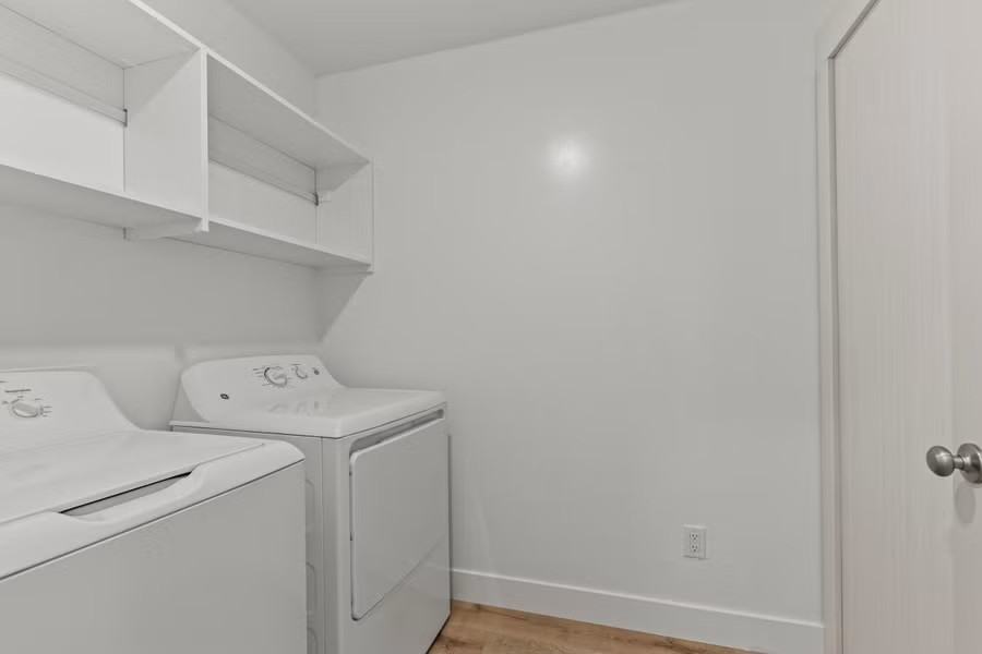 3331 S 1010 W - Photo 6 of 16