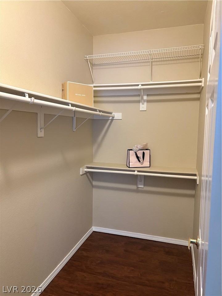 1050 E Cactus Ave #2020 - Photo 3 of 22