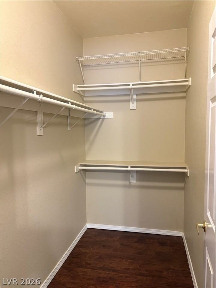 1050 E Cactus Ave #2020 - Photo 5 of 22