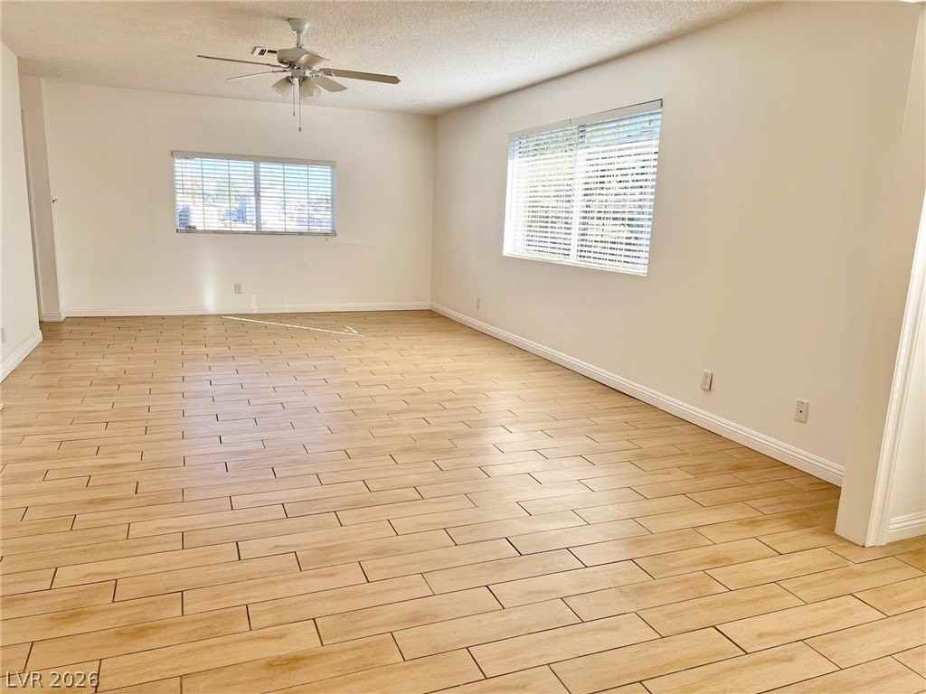 428 Beaumont St - Photo 6 of 45