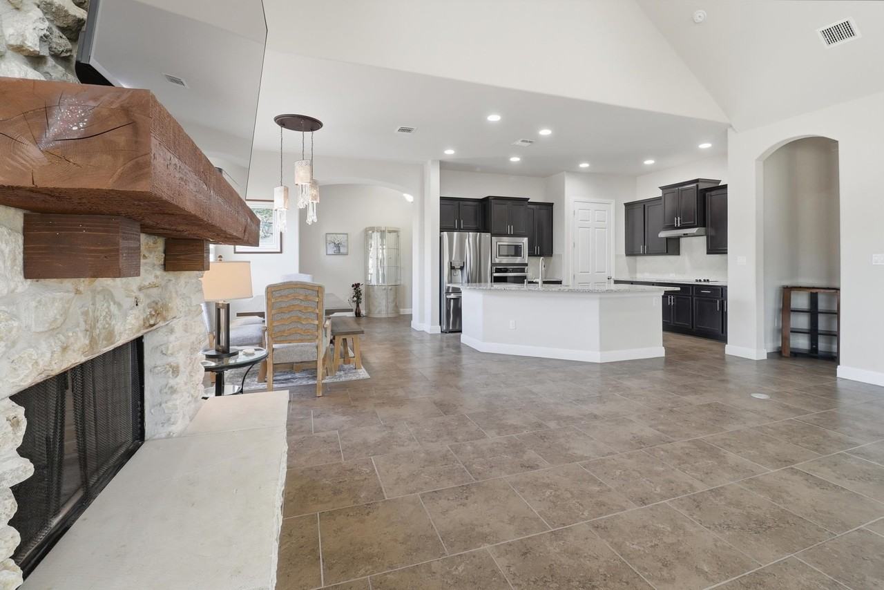 108 Gemstone - Photo 7 of 26