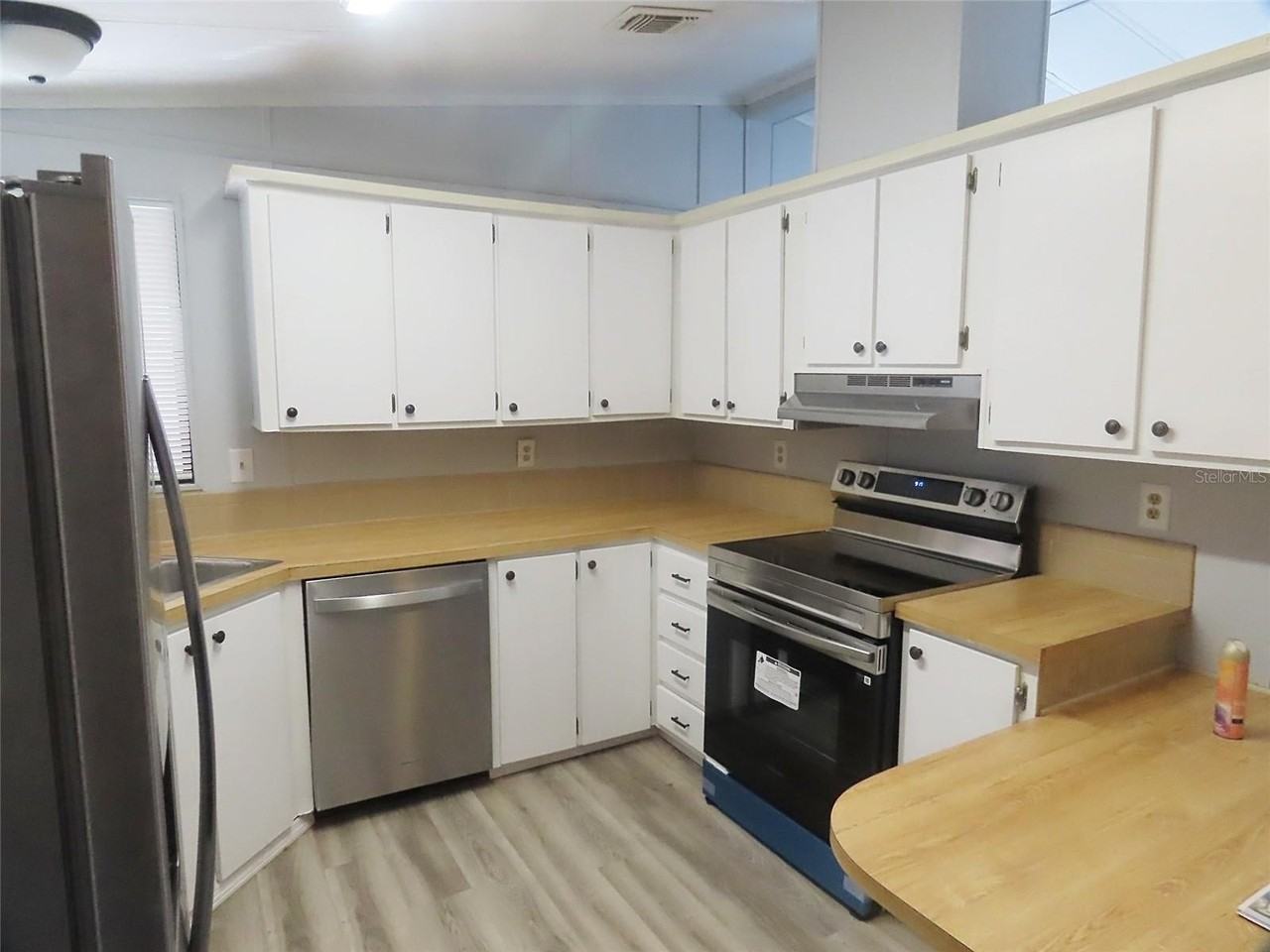 1077 Quail Dr - Photo 6 of 18
