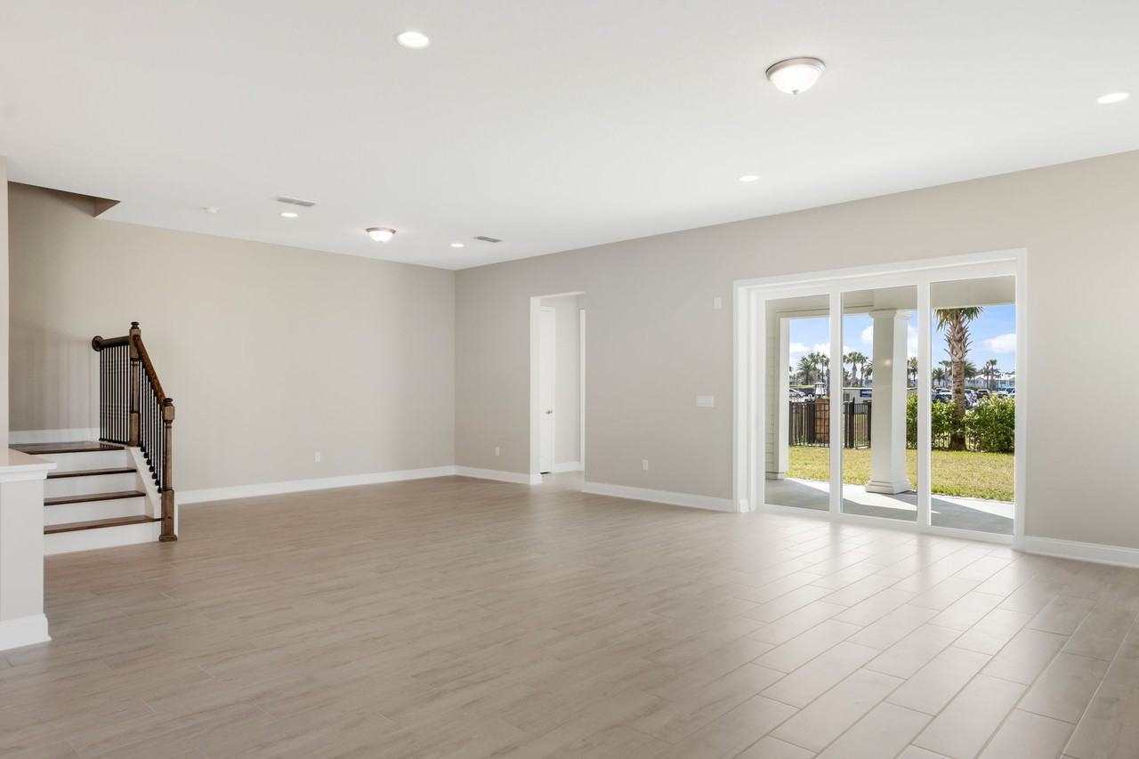 571 Marquesa Cir #1 - Photo 6 of 47