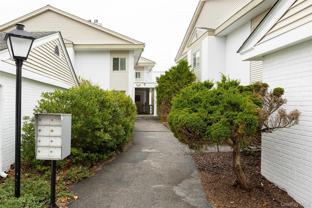 54 Bennett Cmn - Photo 1 of 1