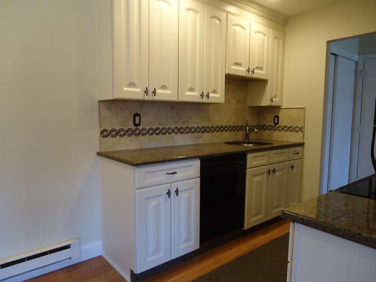 142 Cross Slope Ct #F - Photo 5 of 48