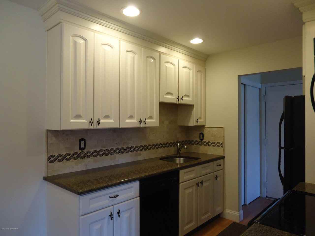 142 Cross Slope Ct #F - Photo 6 of 48