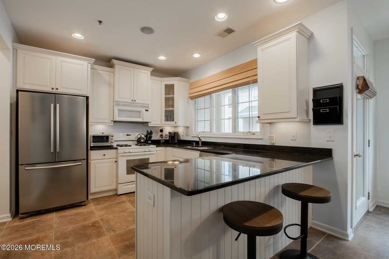 5 Grant St - Photo 6 of 27