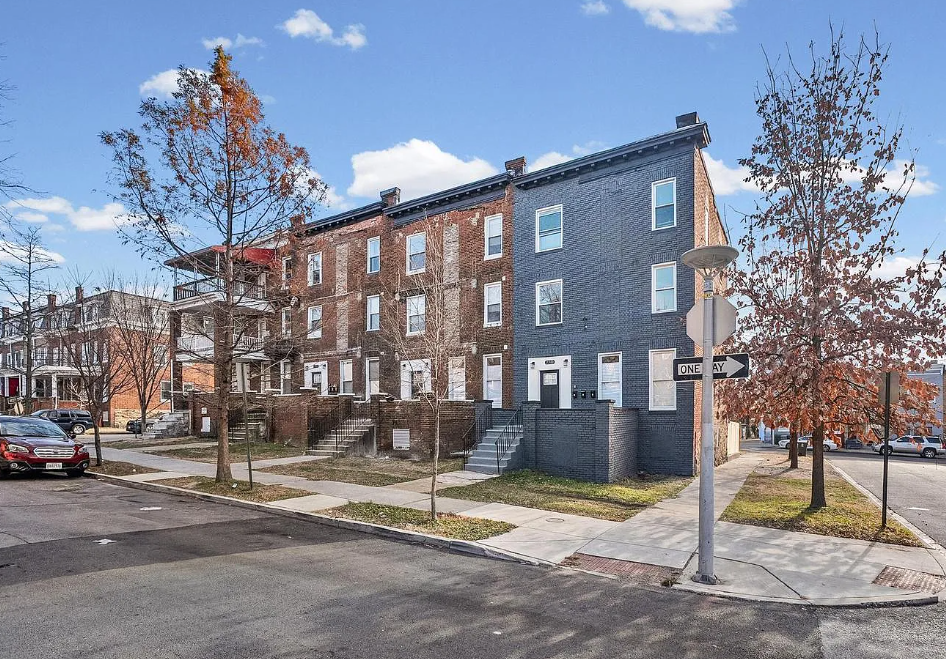 2301 Whittier Ave #1 - Photo 2 of 28