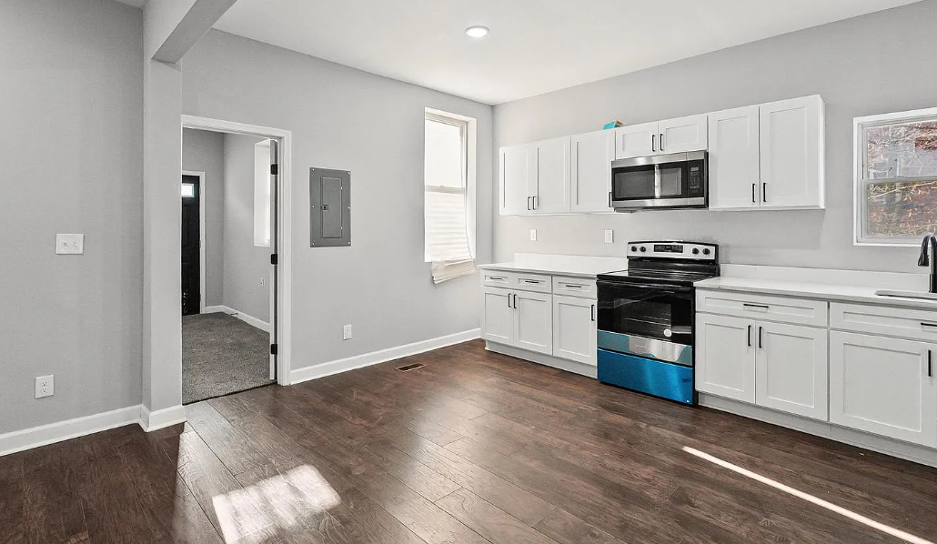 2301 Whittier Ave #1 - Photo 5 of 28