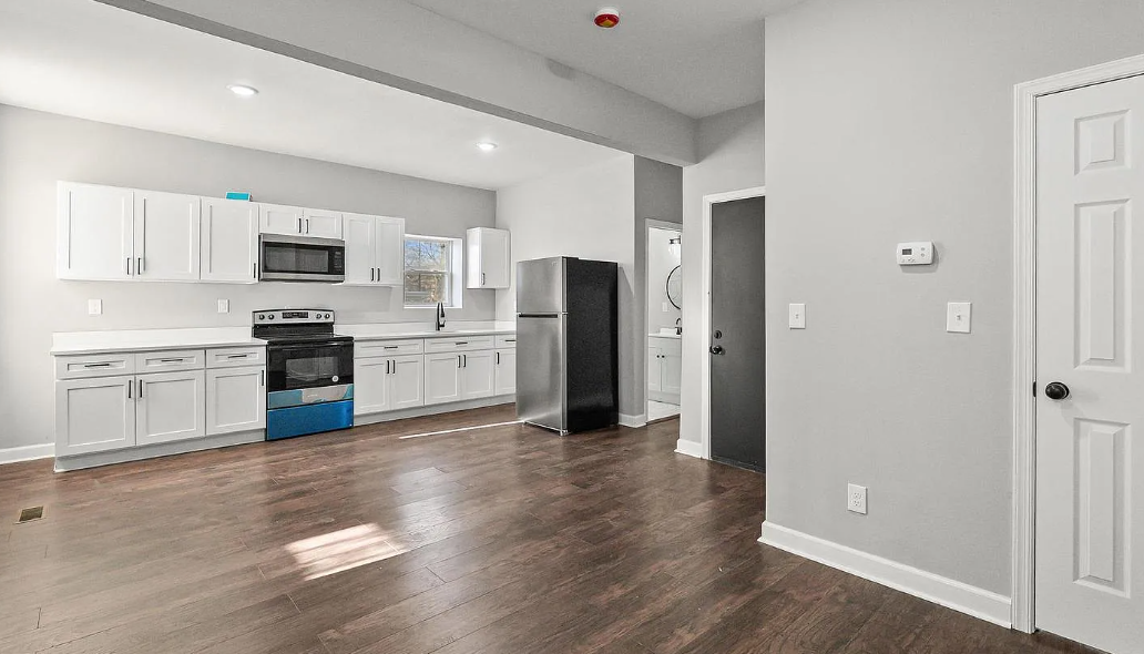 2301 Whittier Ave #1 - Photo 6 of 28