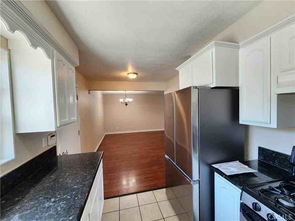 12916 Bloomfield Ave - Photo 6 of 18
