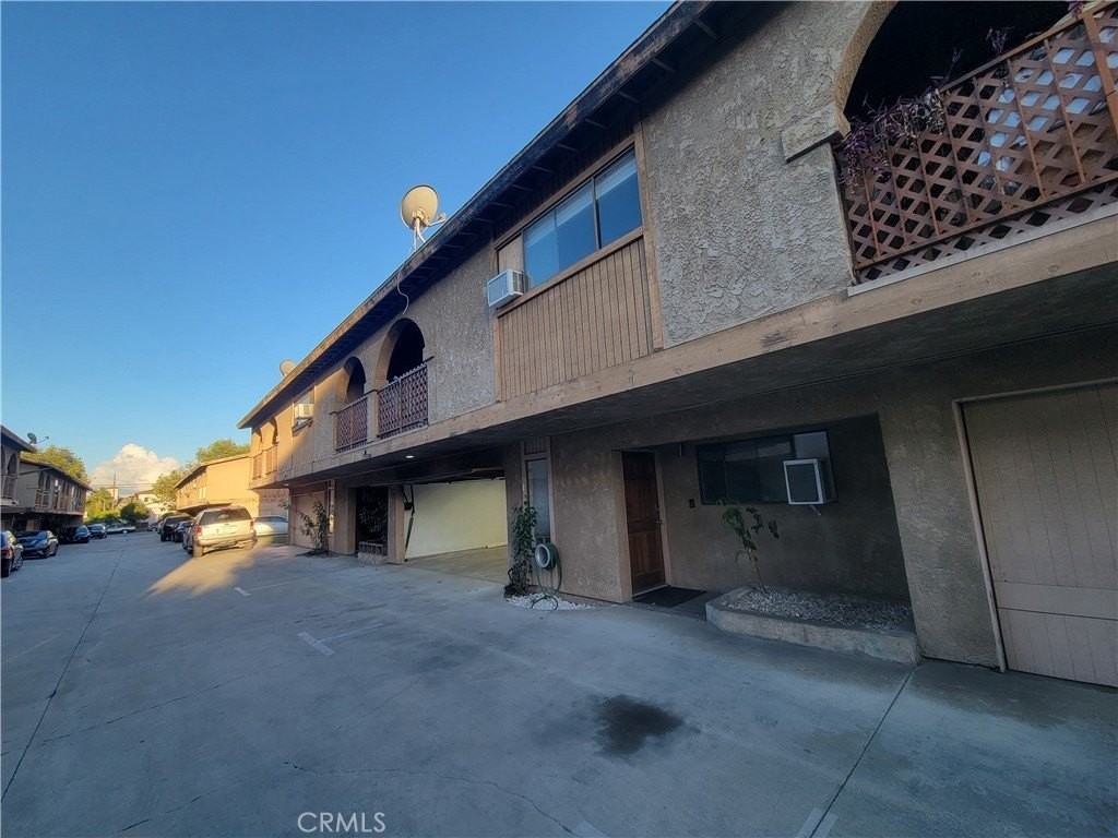 15005 Indiana Ave - Photo 2 of 22