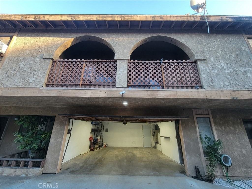 15005 Indiana Ave - Photo 3 of 22