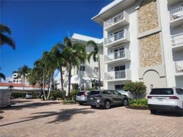 featured image of 3000 Gulf Shore Blvd N #113