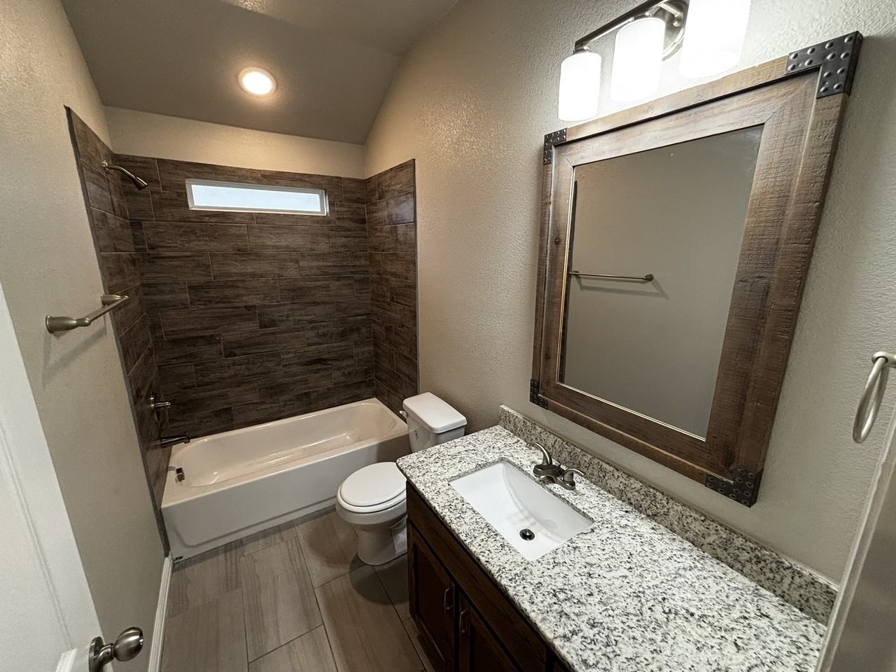 3219 Bordon Drive - Photo 4 of 23