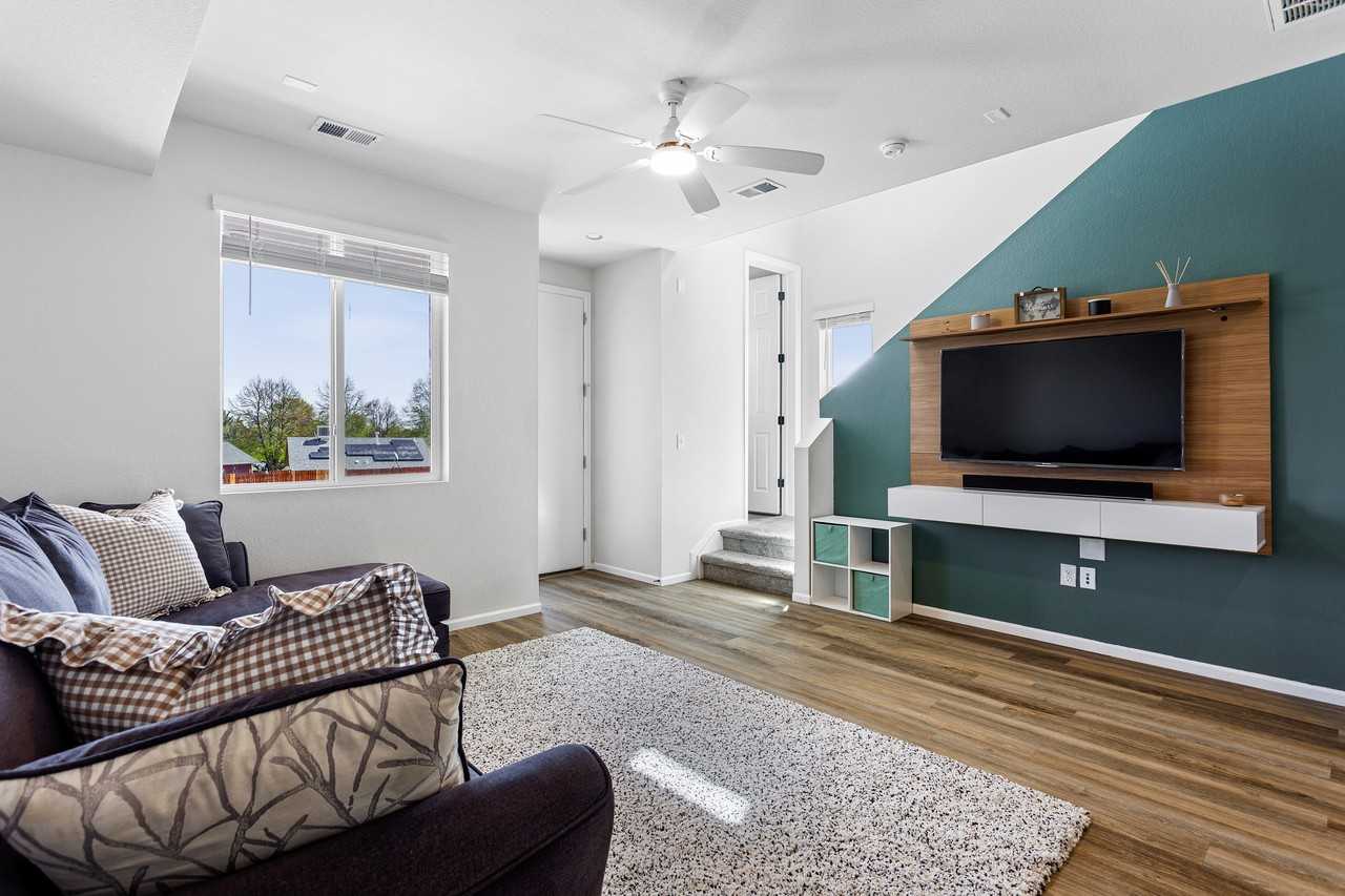 1623 S Andes Cir #1 - Photo 6 of 23